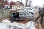 В Твери при столкновении внедорожника и легковушки пострадал мужчина