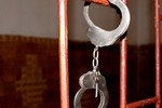 В Тверской области менеджер магазина обманывала клиентов и руководство, завышая цены на мебель