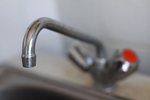 В Твери более 600 домов остались без горячей воды