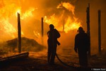 В Твери при пожаре в доме пострадала женщина
