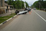 В Белом в результате ДТП перевернулся автомобиль