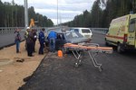 На строящемся участке М-11 в Бологовском районе легковушка влетела в ограждение