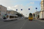 В центре Твери столкнулись маршрутка и автобус