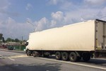 В Конаковском районе грузовик врезался во внедорожник