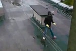 В Твери 19-летний парень, находясь в тяжелом материальном положении, воровал сетевые кабели